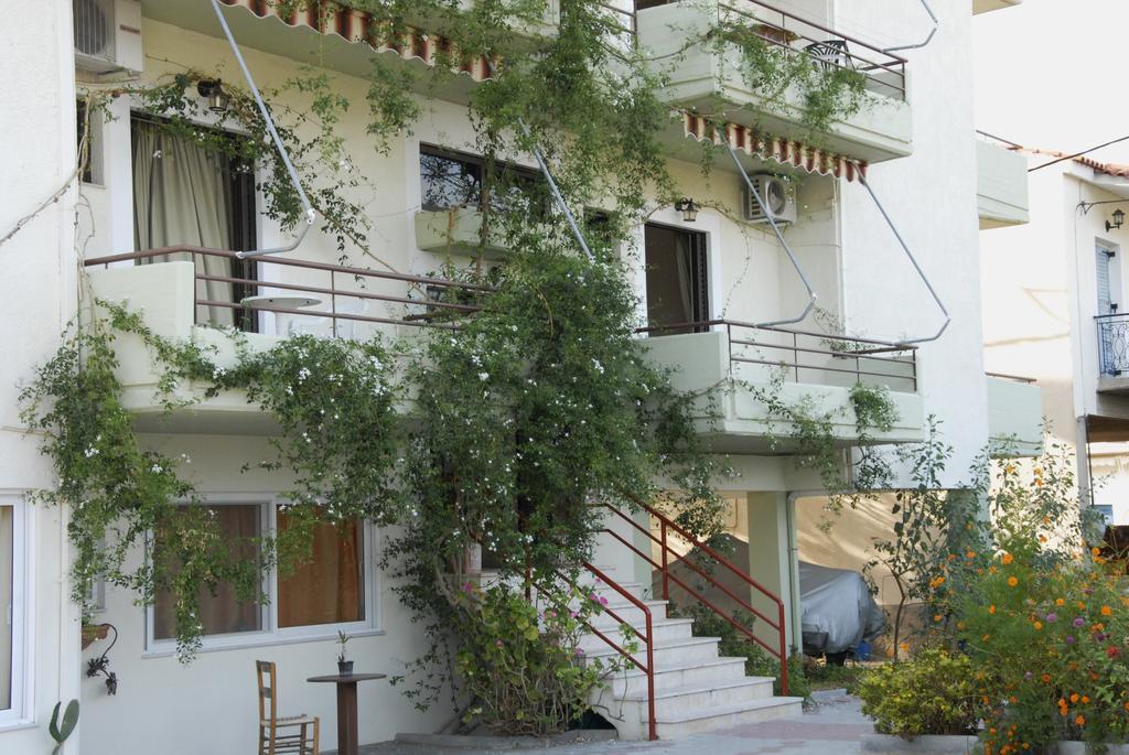 'Αγριοι Λιμένες Apartment Iria Exterior photo